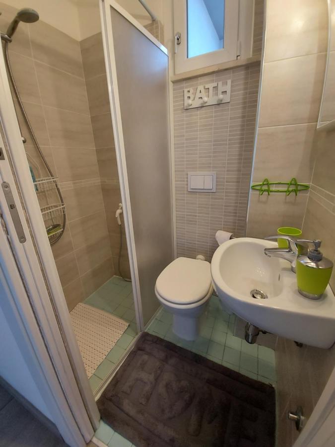 La Pineta - Delightful Small Apartment Near The City Center L'Aquila Exterior photo